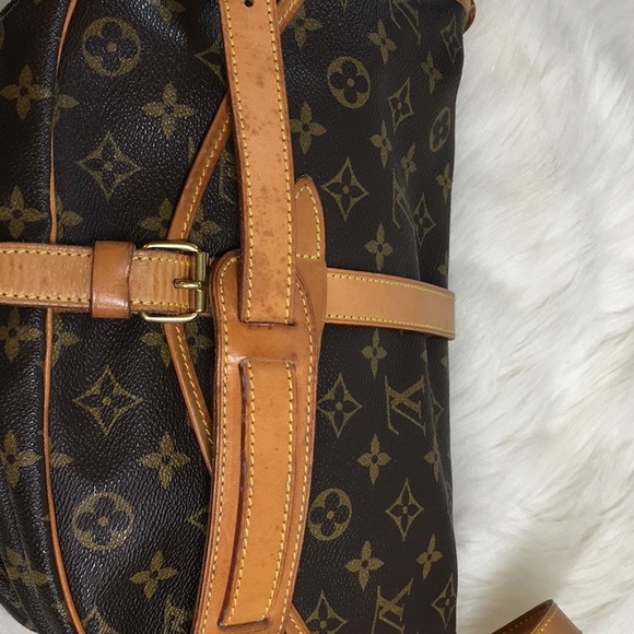 Louis Vuitton Saumur 30 Monogram messenger - Picture 12 of 16